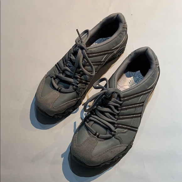 Sketchers - Picture 2 of 2